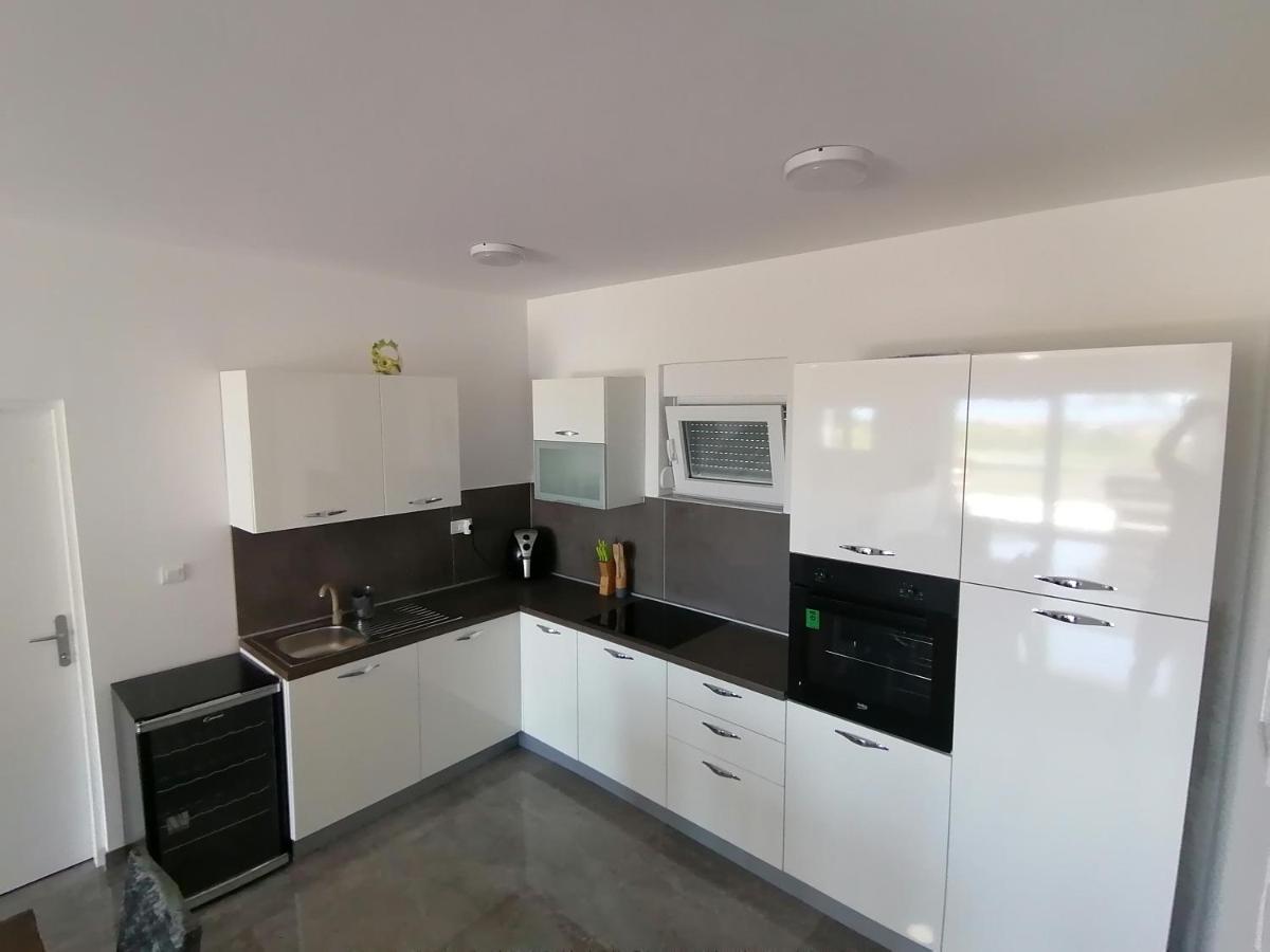 Villa Marta 3 Bedrooms, 2 Baths And Pool Kastel Stafilic Екстер'єр фото