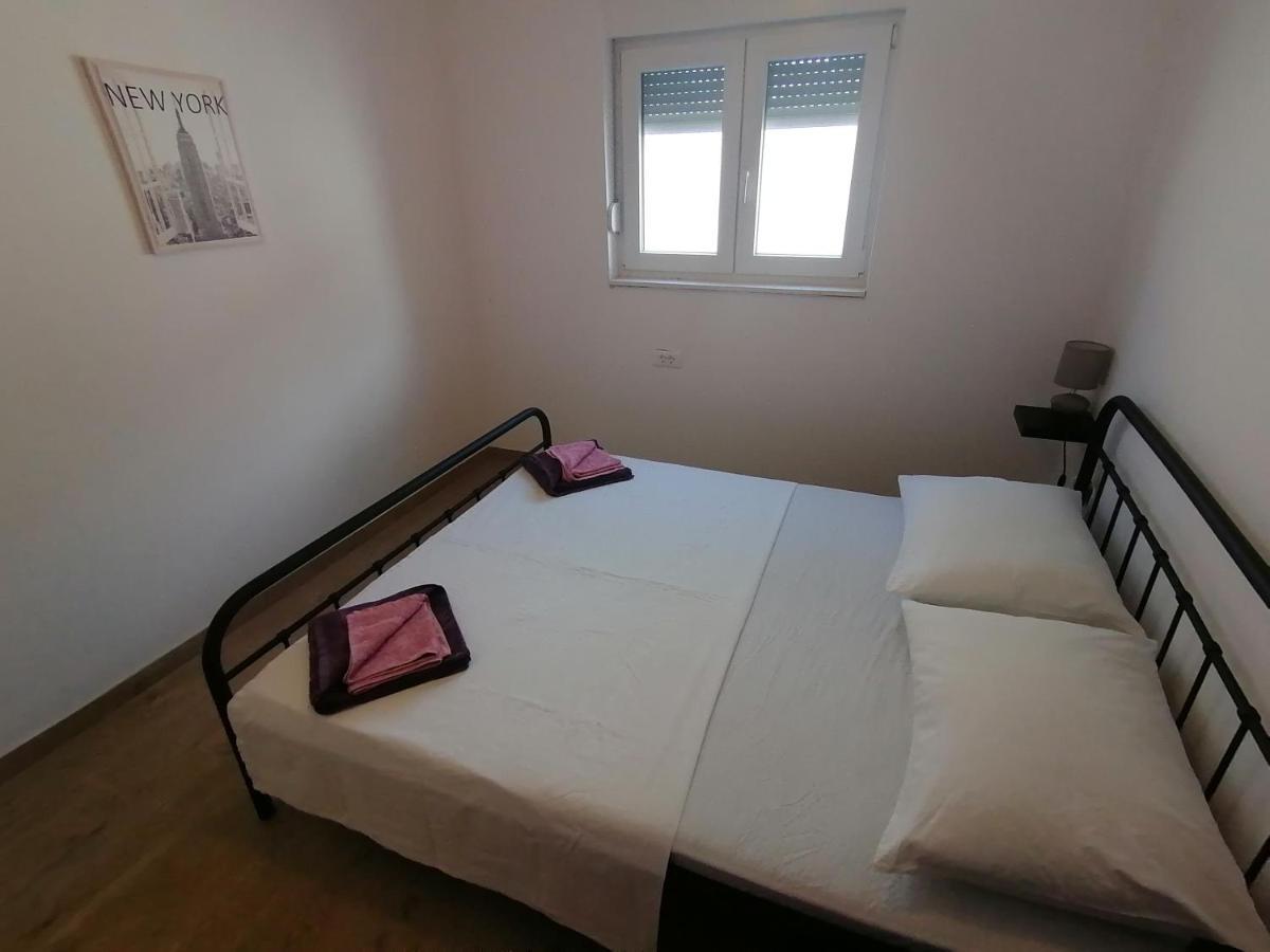 Villa Marta 3 Bedrooms, 2 Baths And Pool Kastel Stafilic Екстер'єр фото