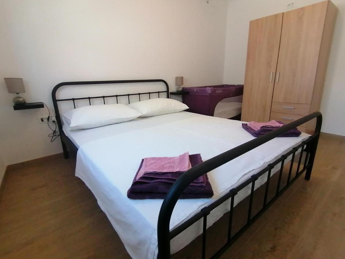 Villa Marta 3 Bedrooms, 2 Baths And Pool Kastel Stafilic Екстер'єр фото