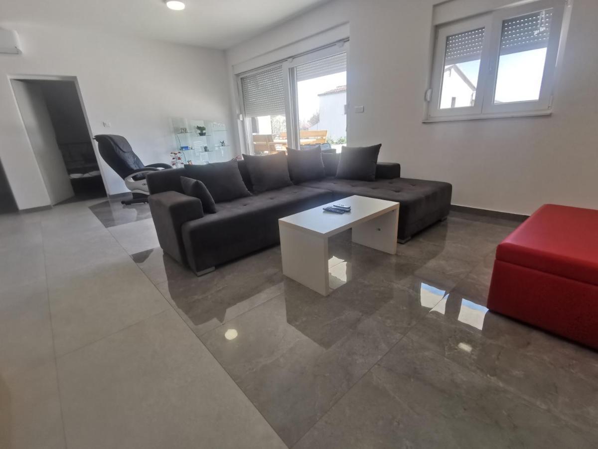 Villa Marta 3 Bedrooms, 2 Baths And Pool Kastel Stafilic Екстер'єр фото