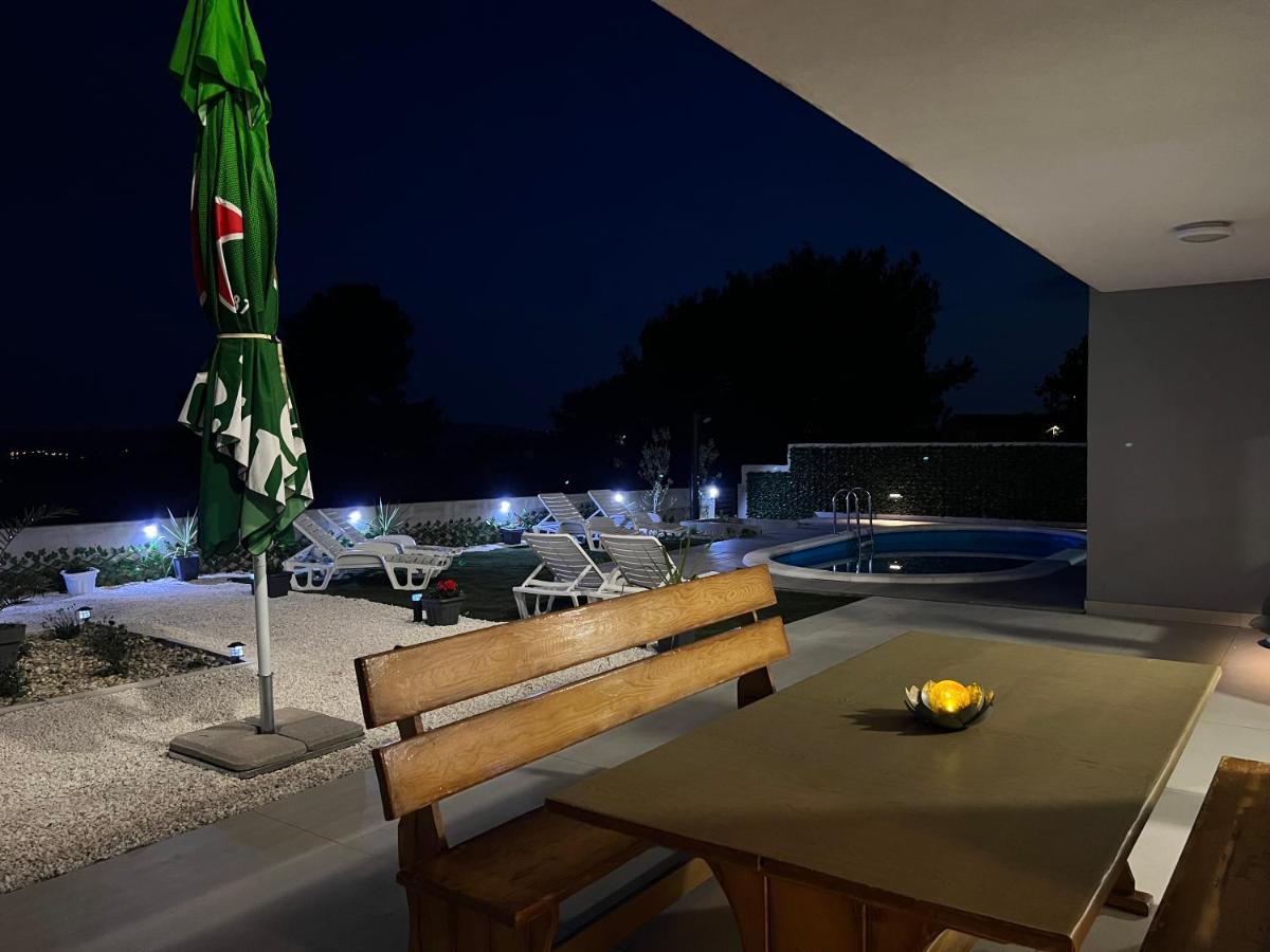 Villa Marta 3 Bedrooms, 2 Baths And Pool Kastel Stafilic Екстер'єр фото